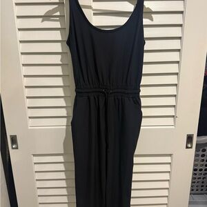 Black women jumper. Great condition.